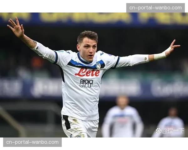 意甲焦点战：国际米兰1-0绝杀AC米兰，继续领跑积分榜