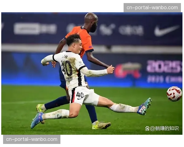 评论：VAR的“清晰明显”标准在点球判罚中再引争议